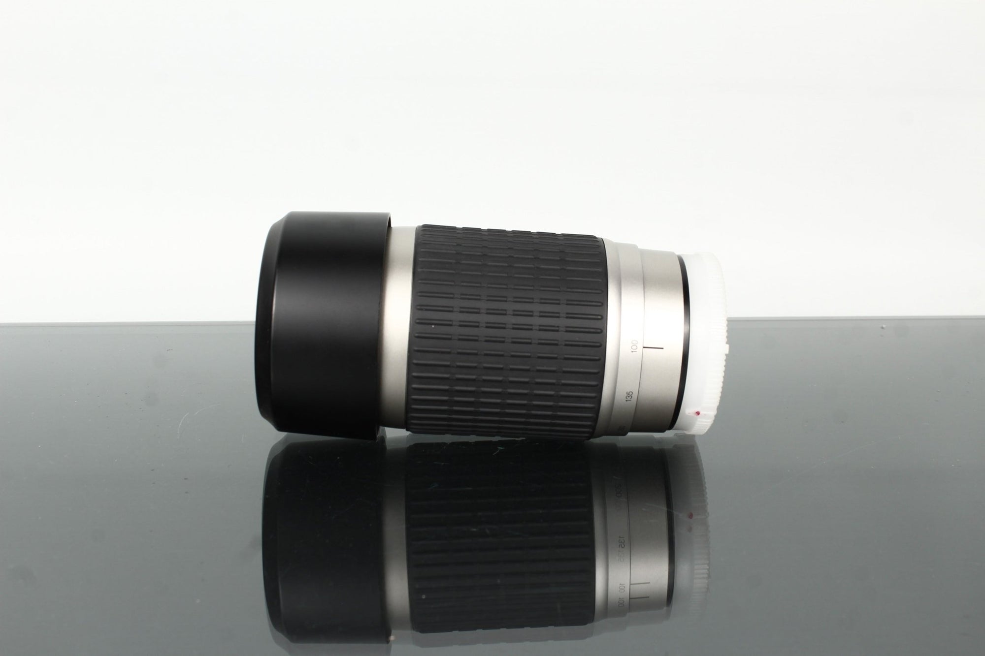 Voigtländer Telomar 100 - 300mm f/5.6 - 6.7 VMV Macro - Dutch|Thrift