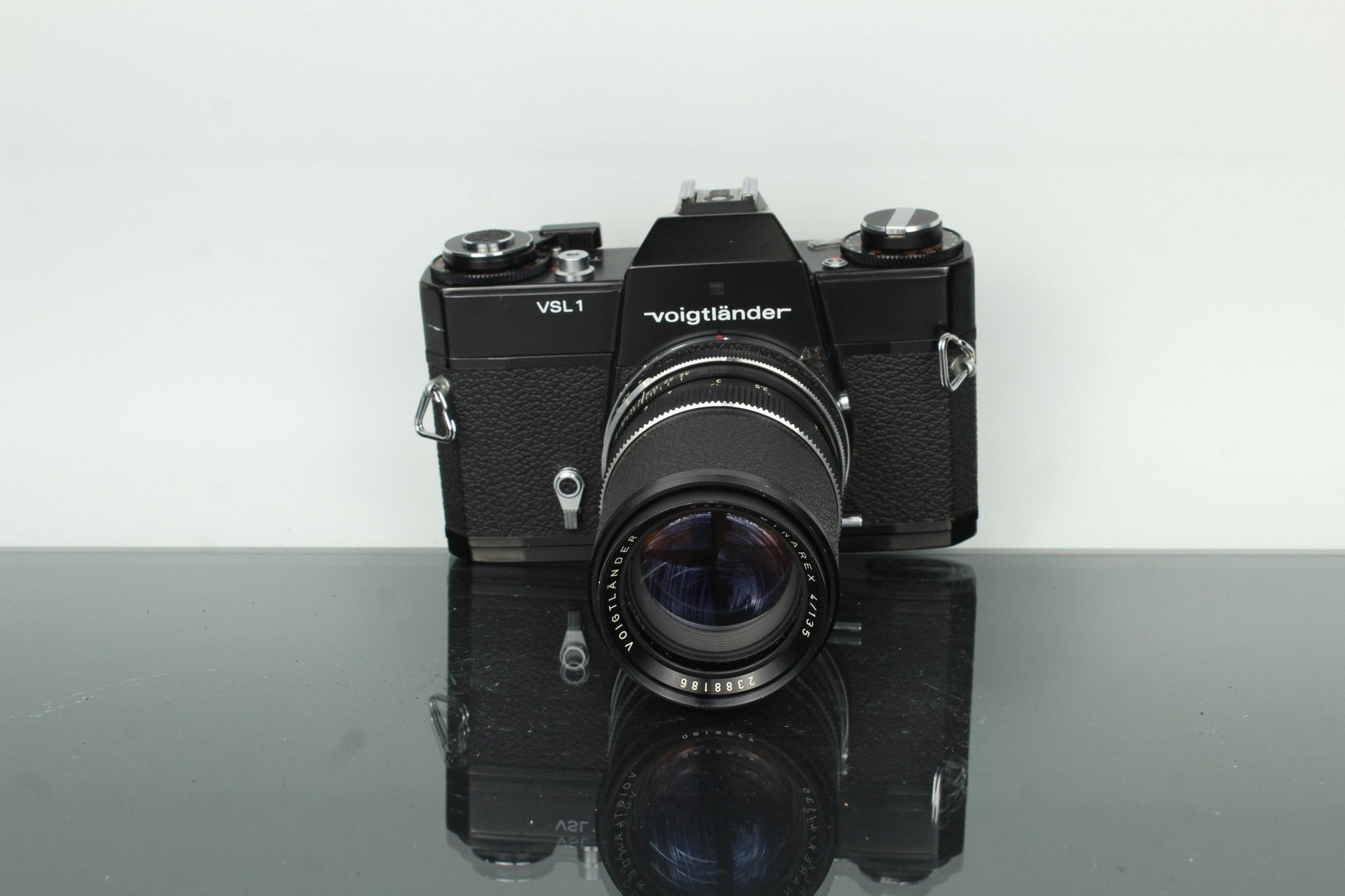 Voigtländer VSL 1 + Dynalux 135mm f/3.5 - Dutch|Thrift