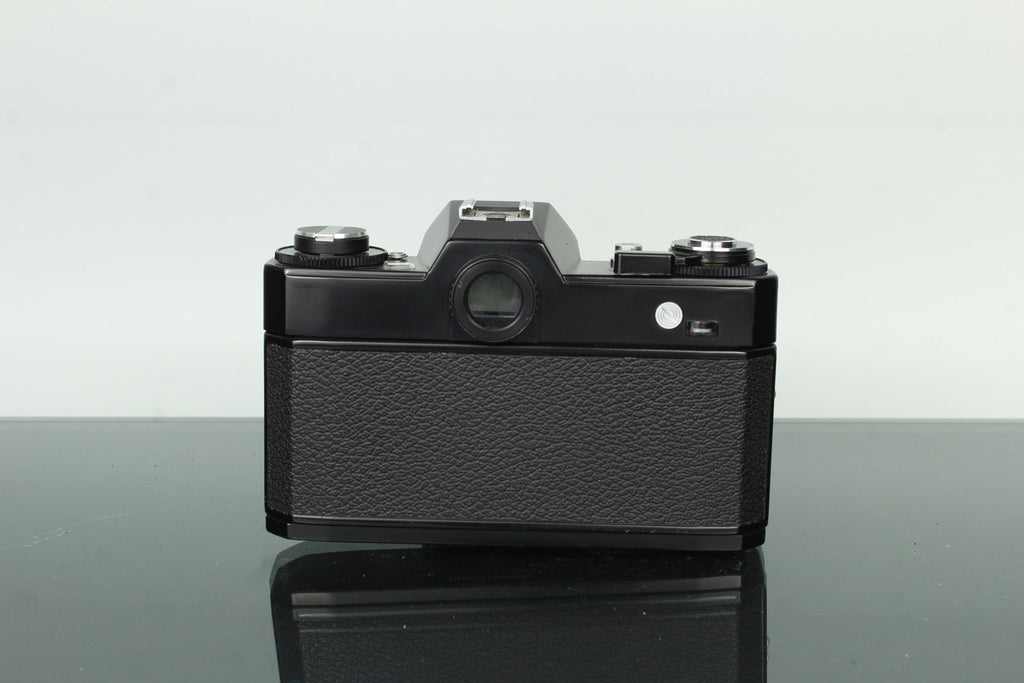 Voigtländer VSL 1 + Dynalux 135mm f/3.5 - Dutch|Thrift