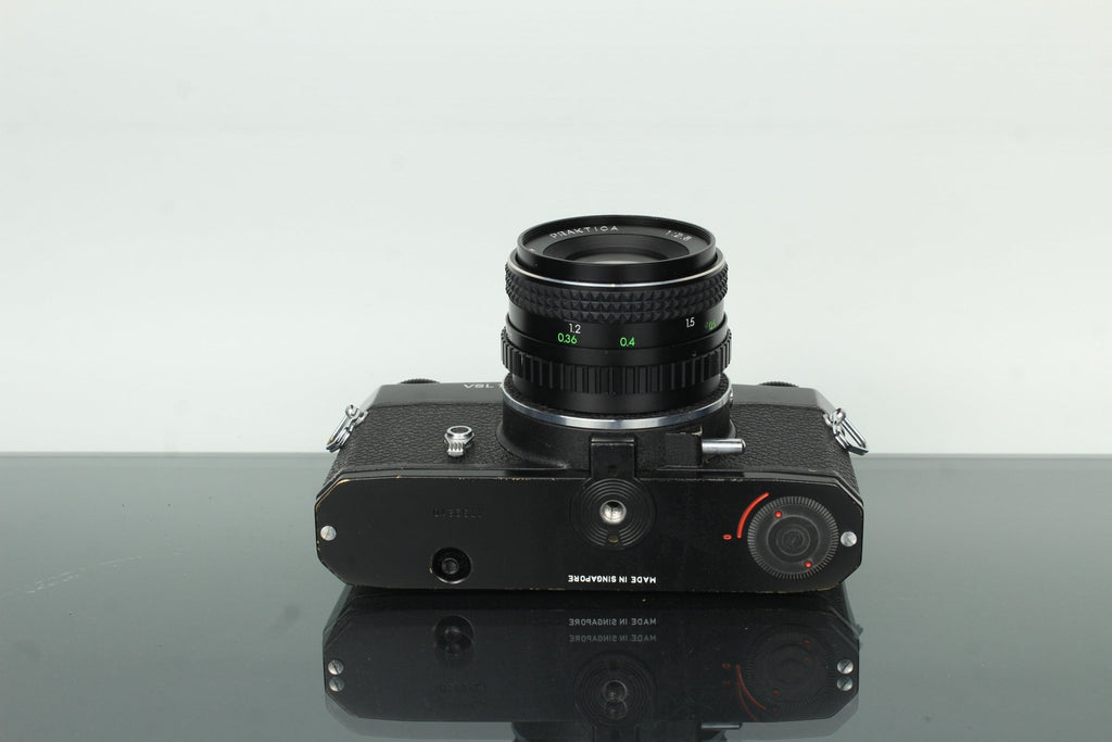 Voigtländer VSL 1 + Praktica 28mm f/2.8 - Dutch|Thrift