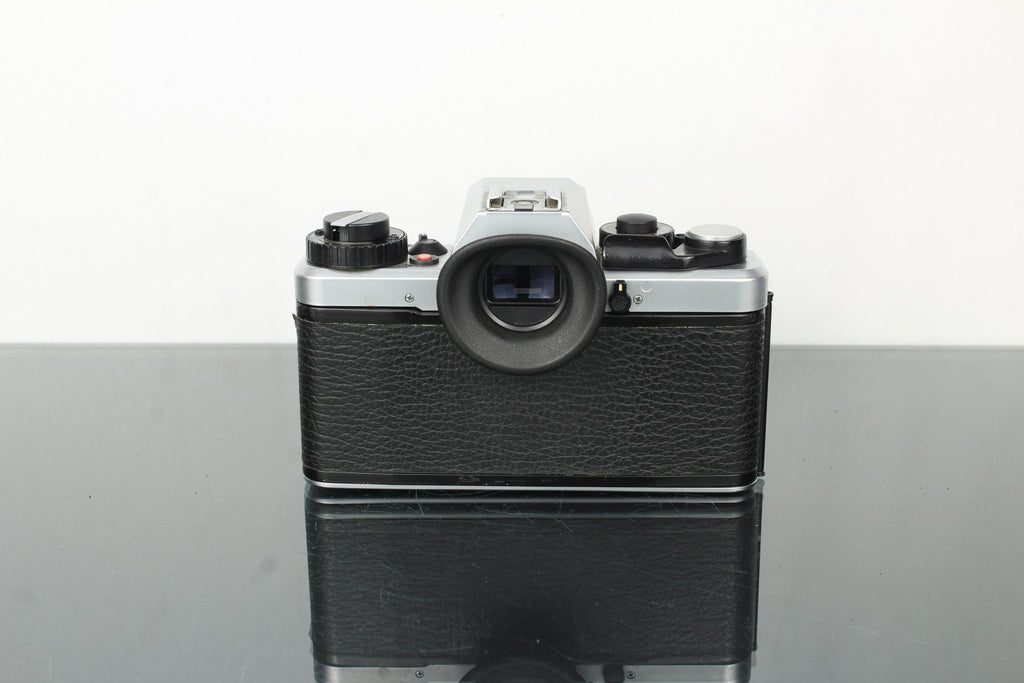 Voigtländer VSL 3 - E + Color Ultron 50mm 1.8 lens - Dutch|Thrift