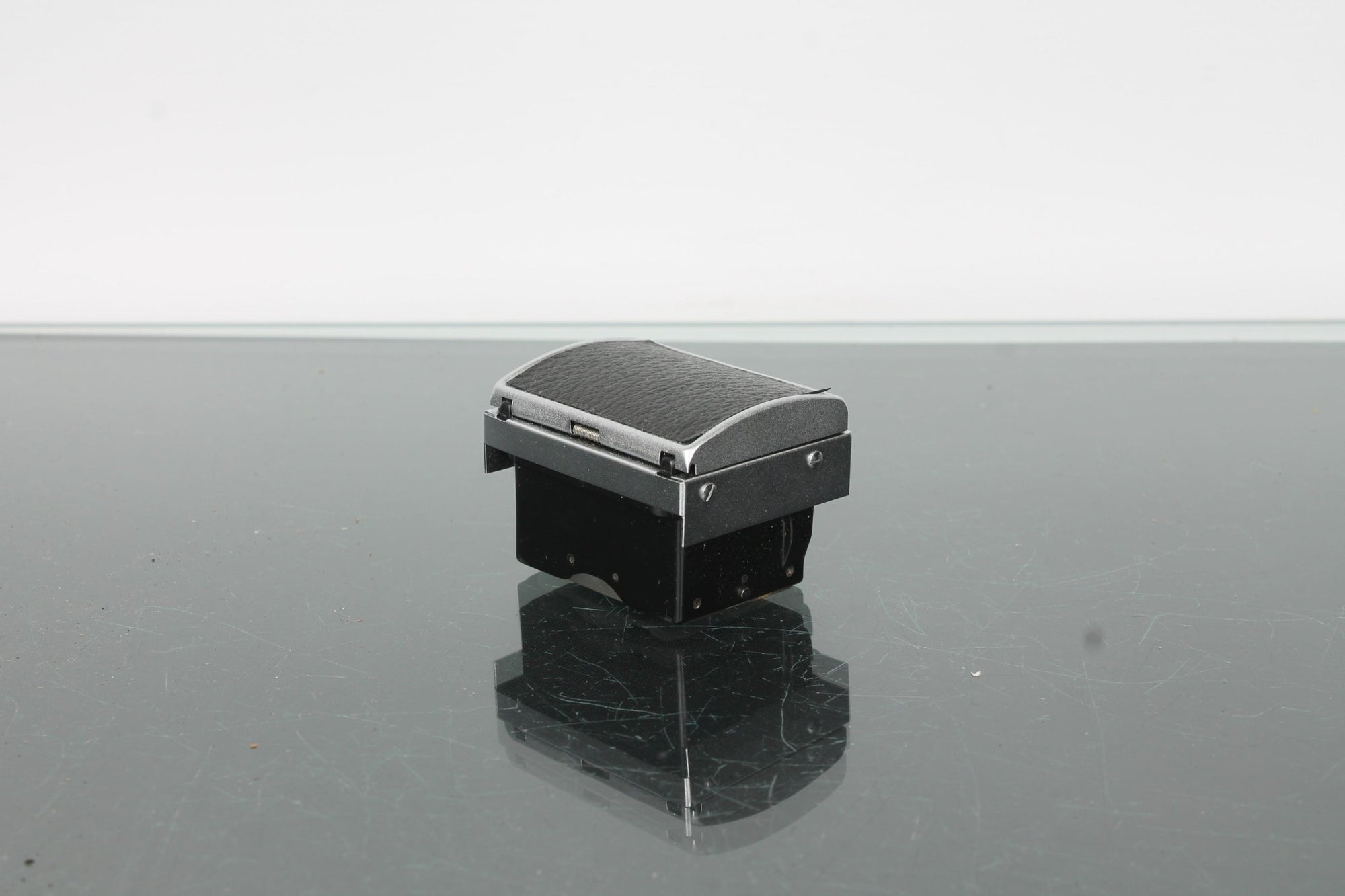 Waist Level Finder / Lichtschachtsucher - Dutch|Thrift