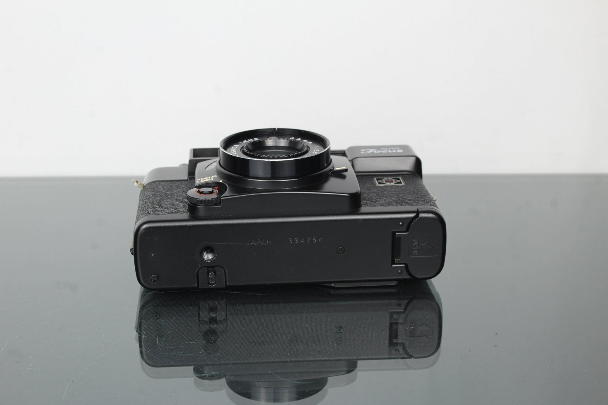 Yashica Auto Focus - Dutch|Thrift