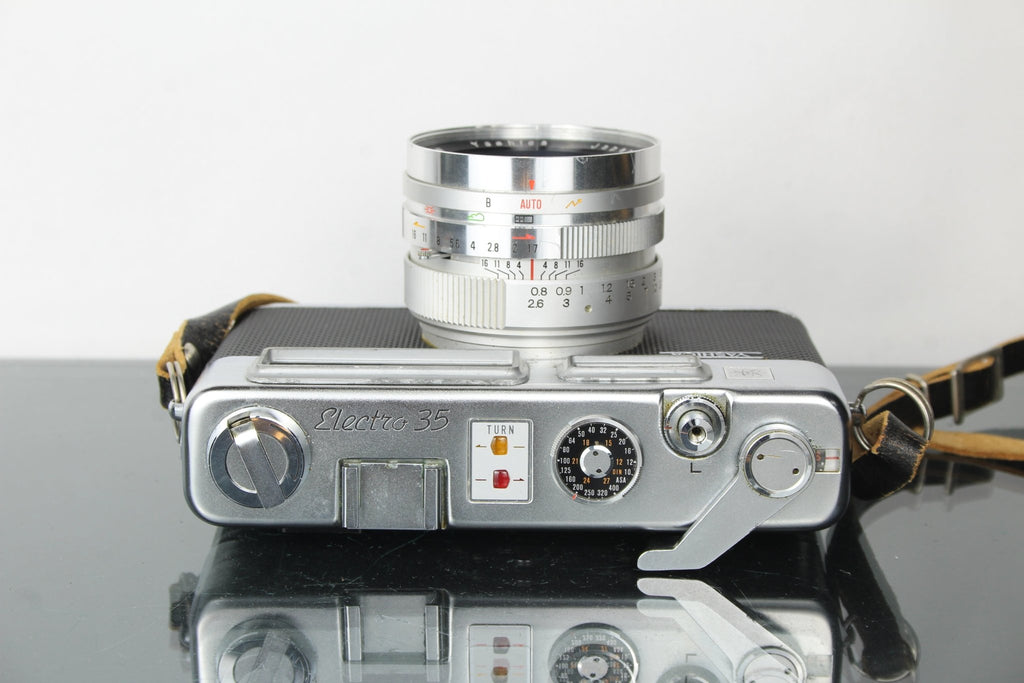 Yashica Electro 35 - Dutch|Thrift