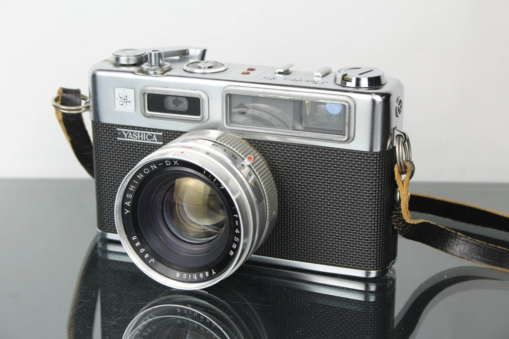 Yashica Electro 35 - Dutch|Thrift