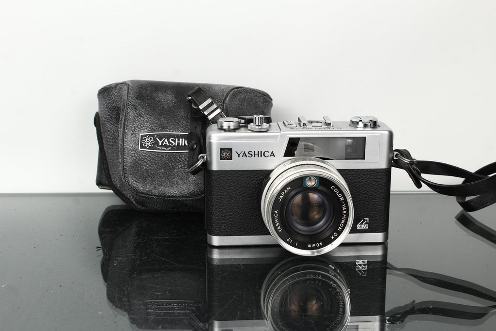 Yashica Electro 35 GX + Color Yashinon DX 40mm f/1.7 - Dutch|Thrift