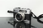 Yashica Electro 35 GX + Color Yashinon DX 40mm f/1.7 - Dutch|Thrift