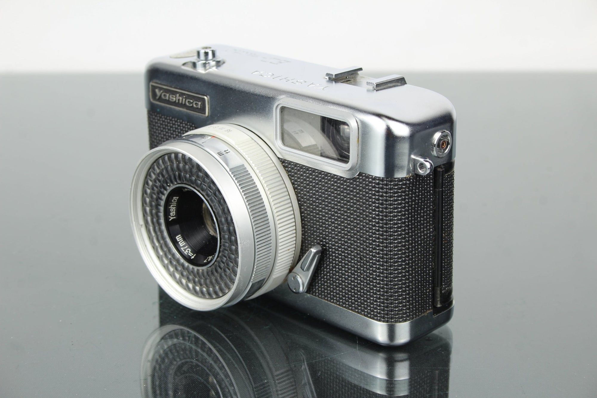 Yashica Ez - Matic - Dutch|Thrift