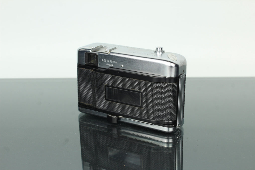 Yashica EZ - Matic 37mm f/2.7 - Dutch|Thrift