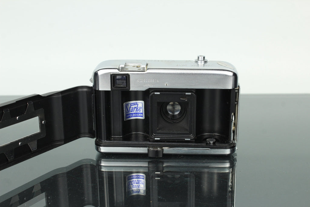 Yashica EZ - Matic 37mm f/2.7 - Dutch|Thrift