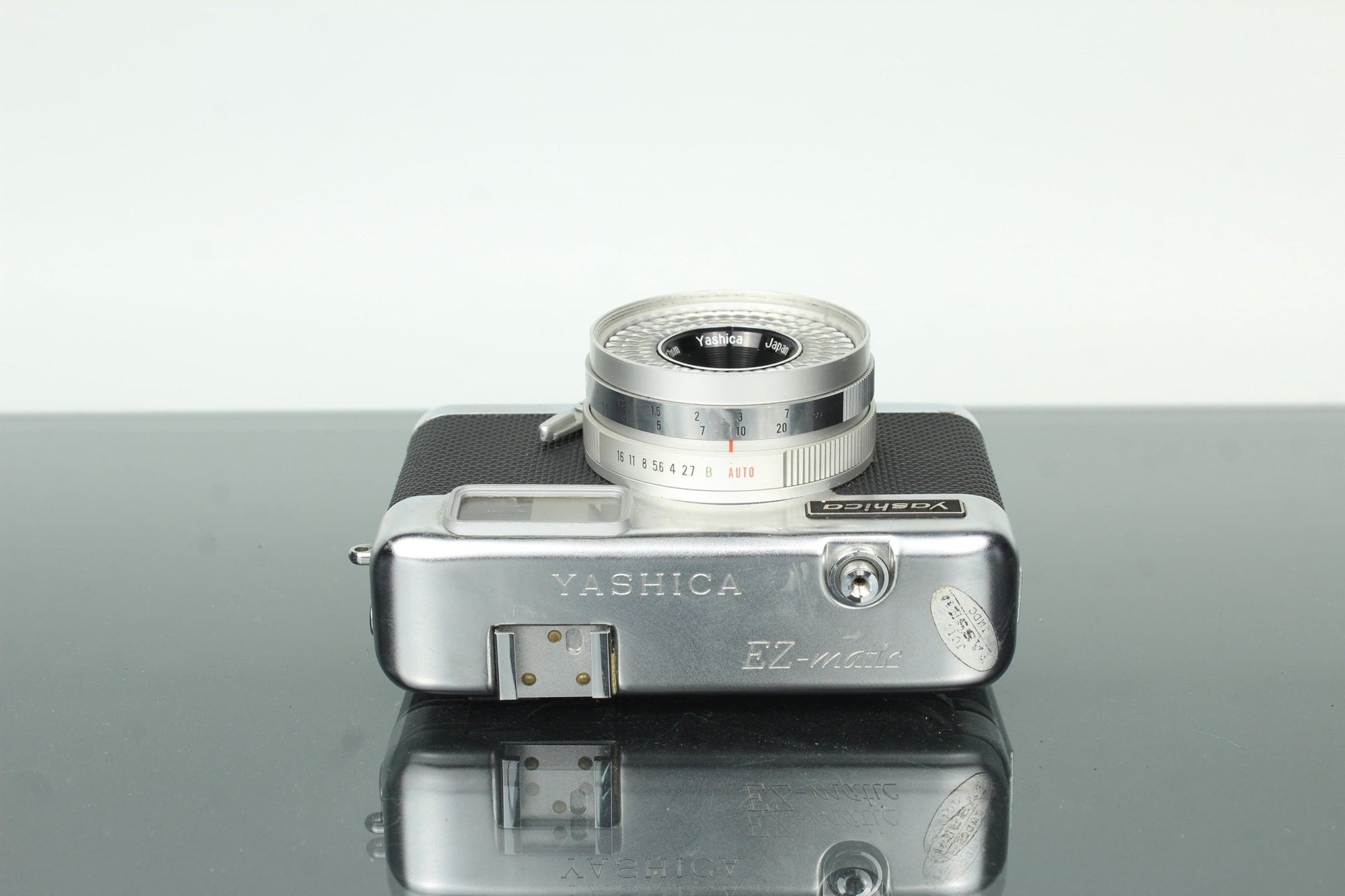 Yashica EZ - Matic 37mm f/2.7 - Dutch|Thrift