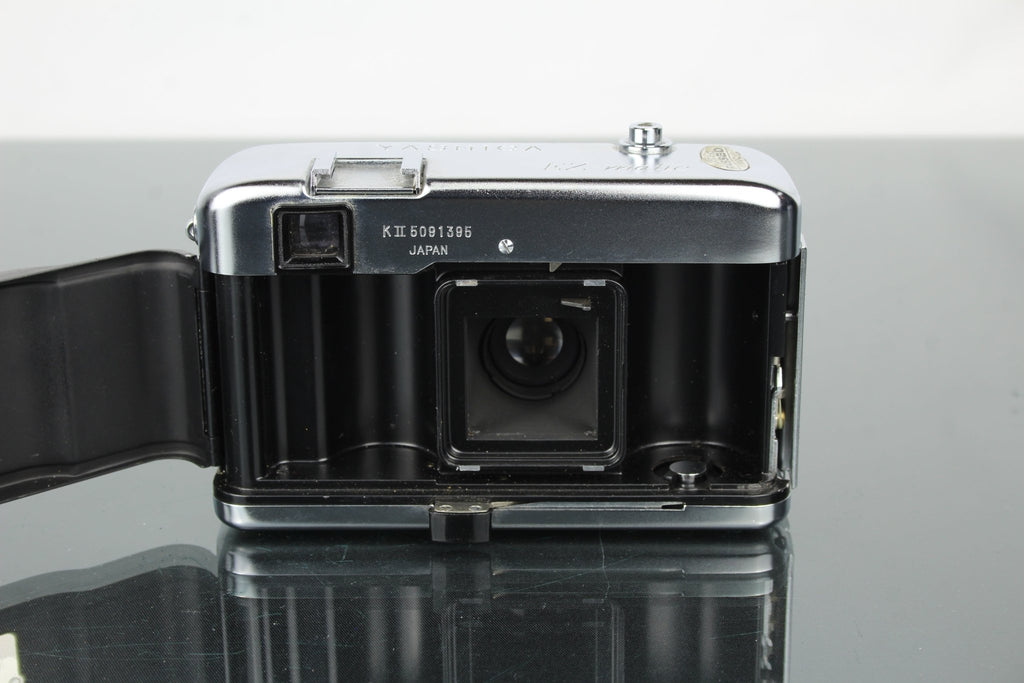 Yashica Ez - Matic - Dutch|Thrift
