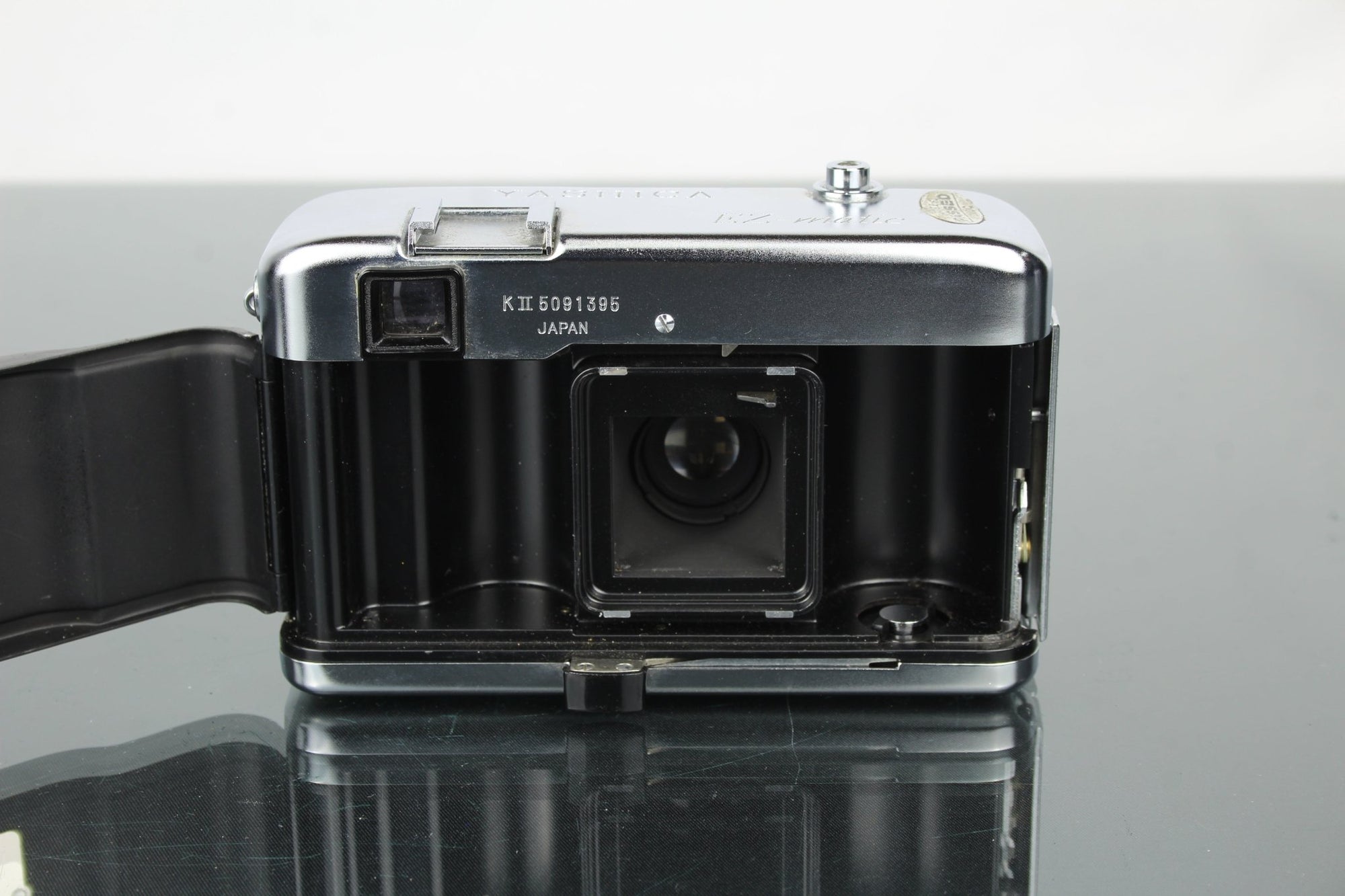 Yashica Ez - Matic - Dutch|Thrift