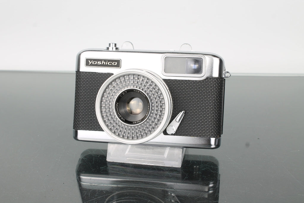 Yashica EZ - Matic - Dutch|Thrift