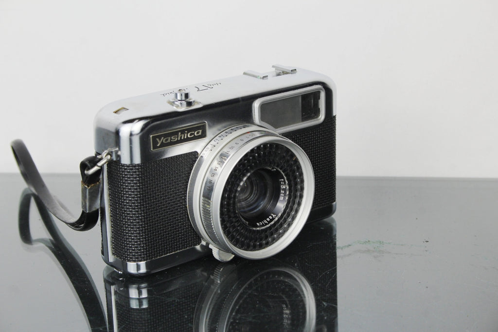 Yashica Half 17 Rapid - Dutch|Thrift