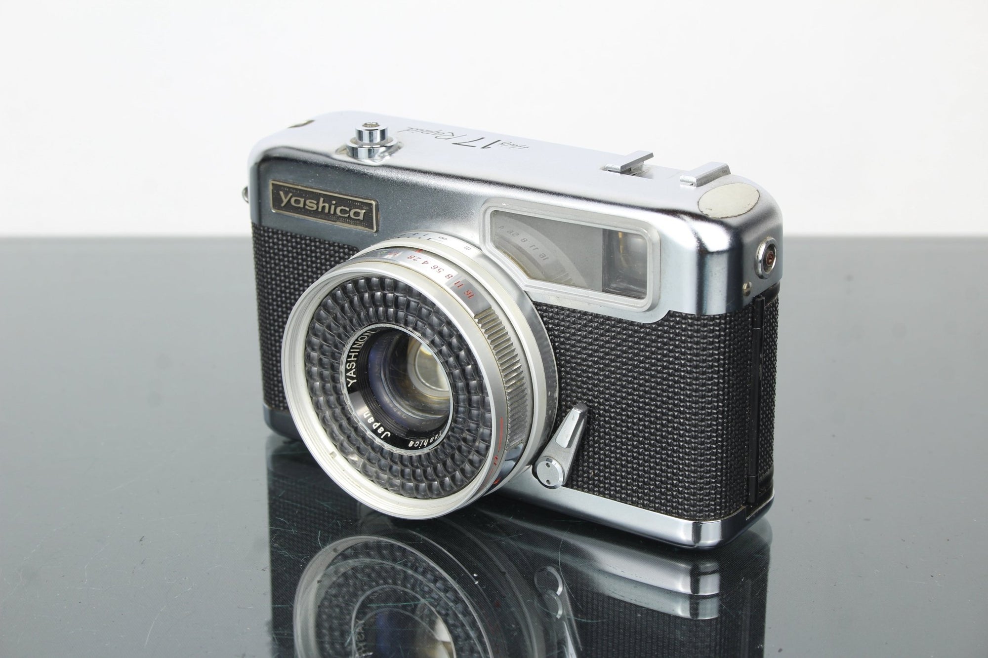 Yashica Half 17 Rapid - Dutch|Thrift