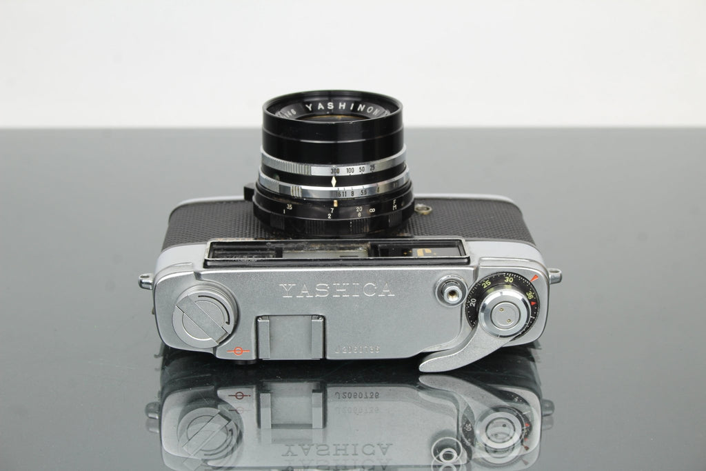 Yashica J Rangefinder - Dutch|Thrift
