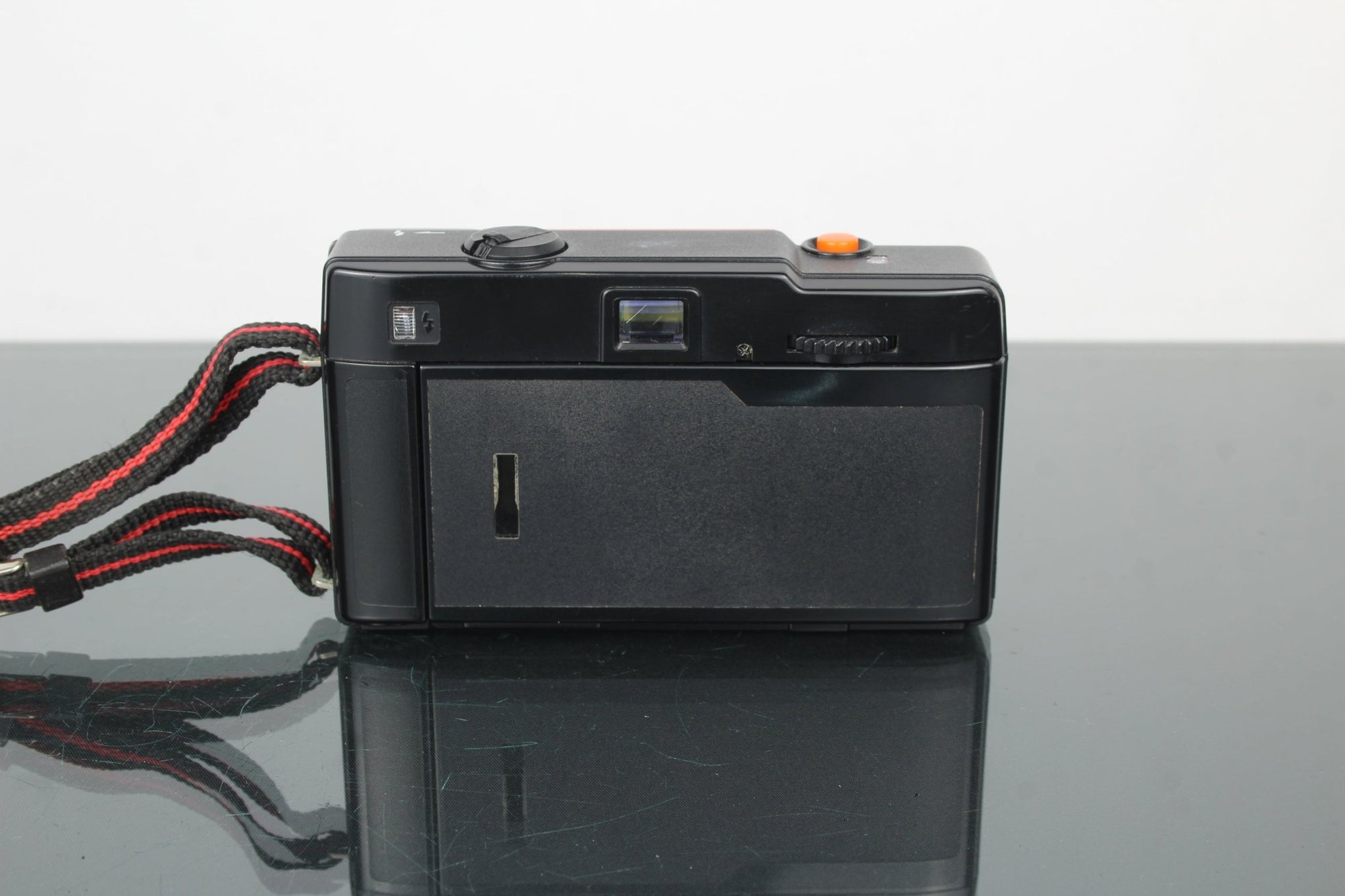 Yashica KYOCERA Partner AF - Dutch|Thrift