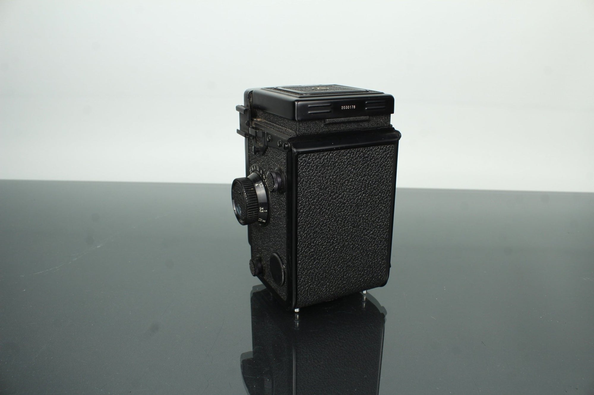 Yashica Mat 124 G - Dutch|Thrift