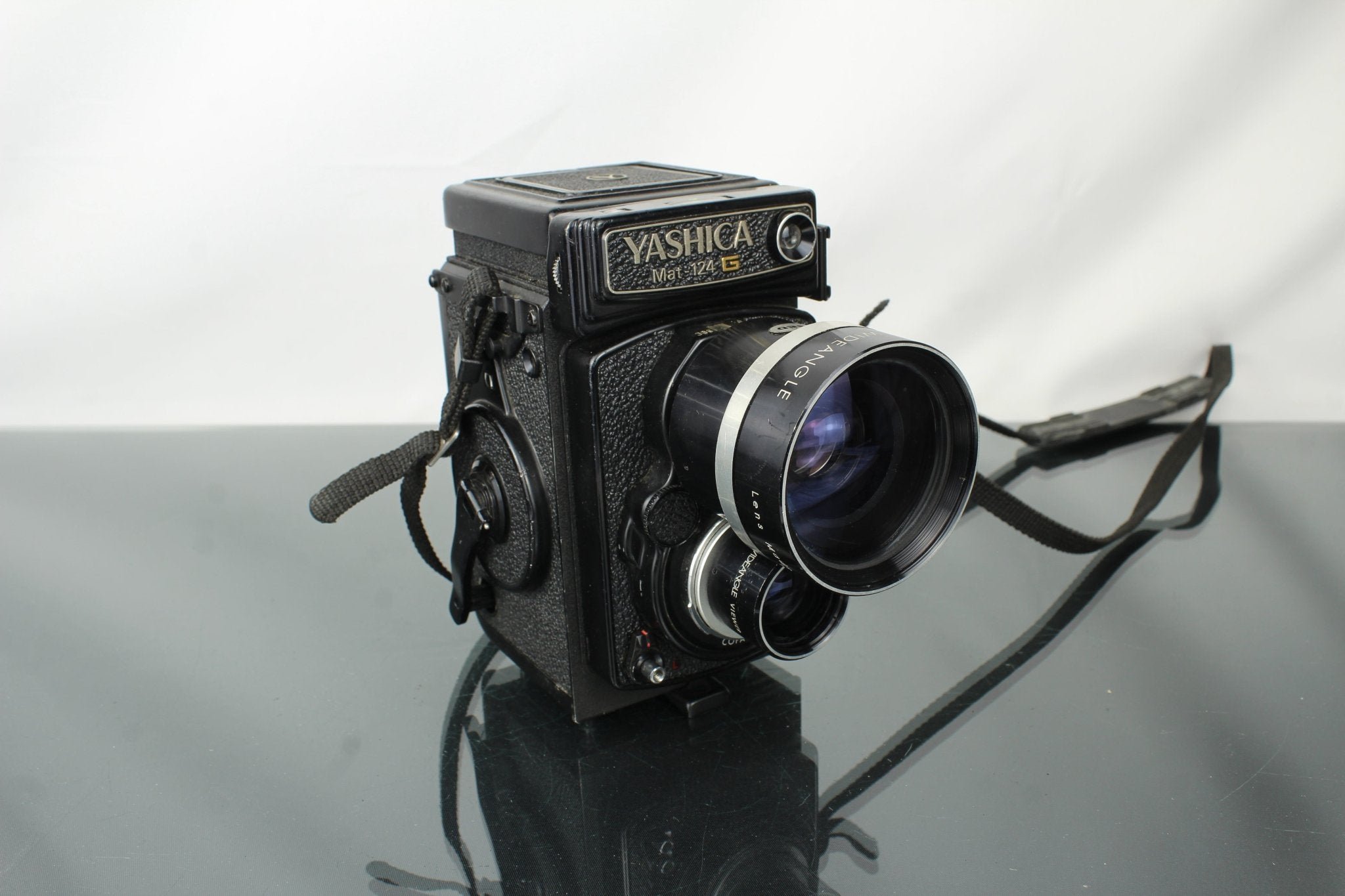 ジャンク品のYASHICA Mat-124 G Yashica Mat-124 G – Dutch|Thrift