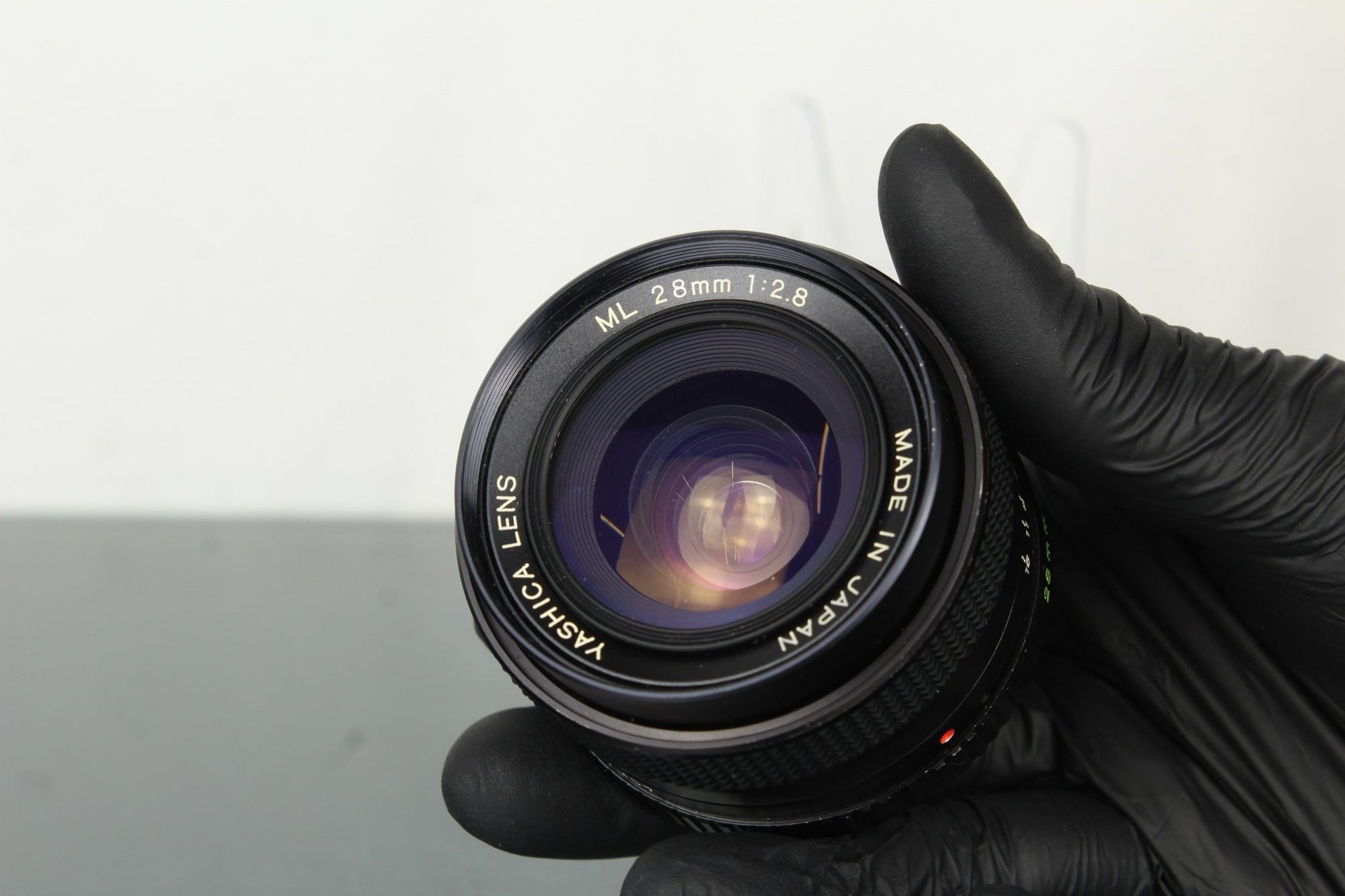 Yashica ML 28mm f/2.8 - Dutch|Thrift