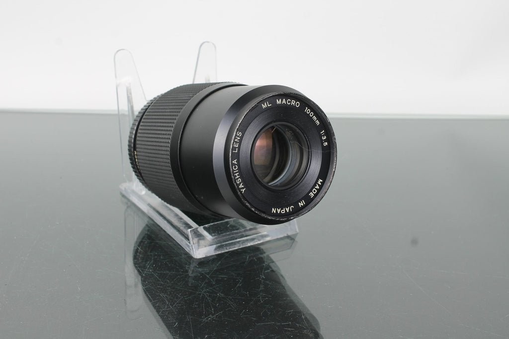 Yashica ML Macro 100mm F/3.5 - Dutch|Thrift