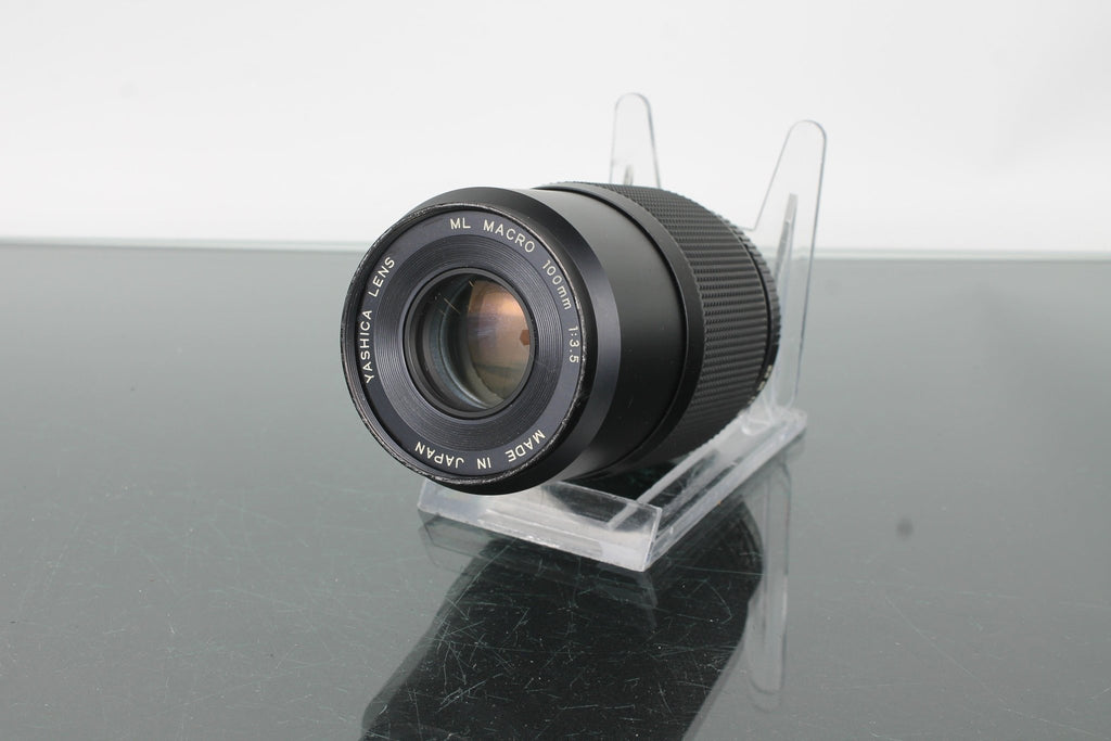 Yashica ML Macro 100mm F/3.5 - Dutch|Thrift