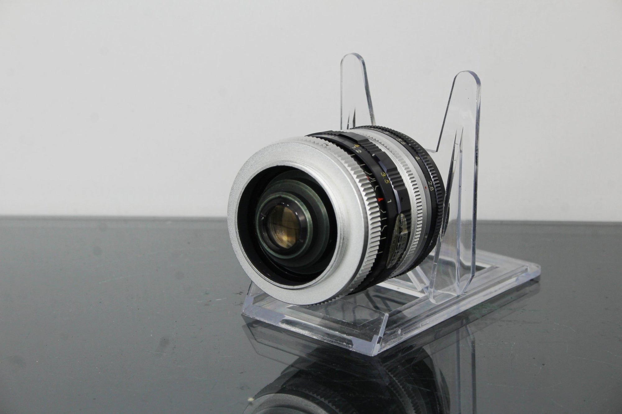 Yashica - R Super 1:2,8 f=3,5cm M42 - Dutch|Thrift