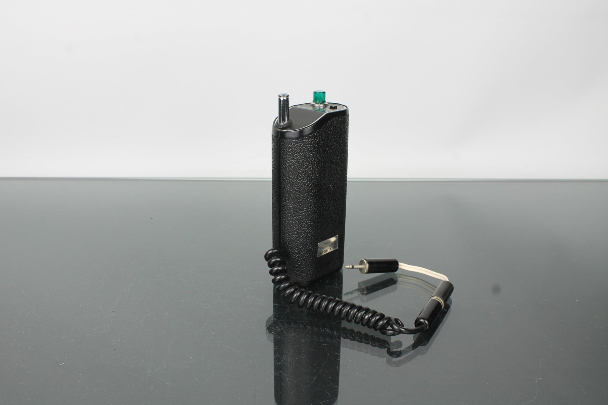 Yashica Radio Controller - R - Dutch|Thrift