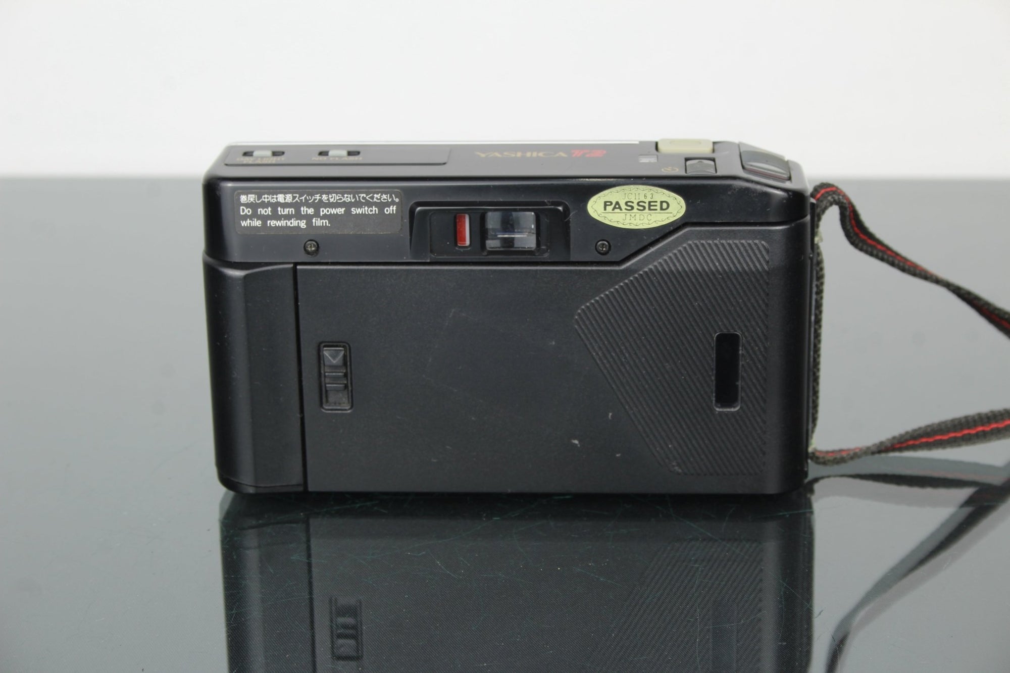 Yashica T2 - Dutch|Thrift