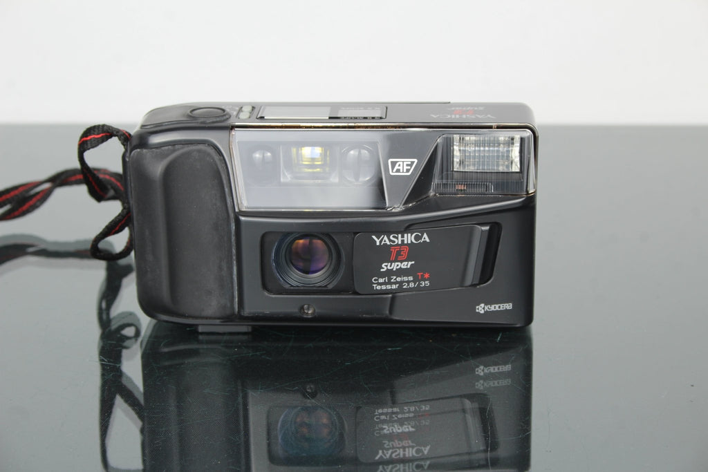 Yashica T3 Super - Dutch|Thrift