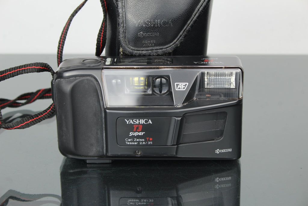 Yashica T3 Super - Dutch|Thrift