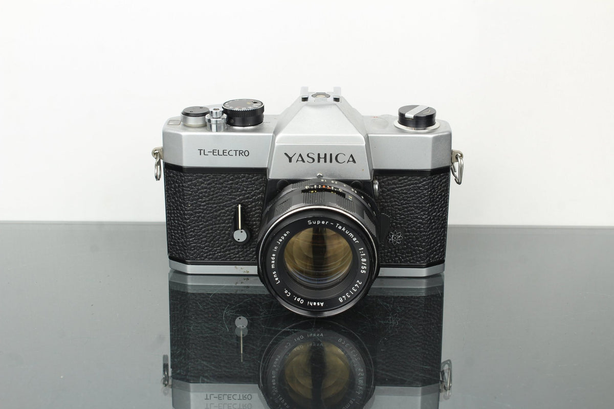 Yashica TL - Electro + Takumar 55mm f/1.8 M42 lens - Dutch|Thrift