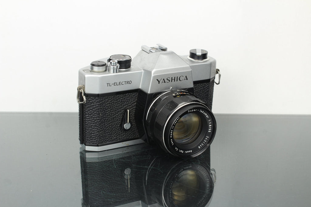 Yashica TL - Electro + Takumar 55mm f/1.8 M42 lens - Dutch|Thrift