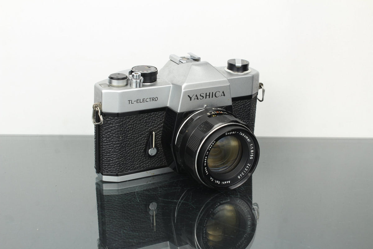 Yashica TL - Electro + Takumar 55mm f/1.8 M42 lens - Dutch|Thrift