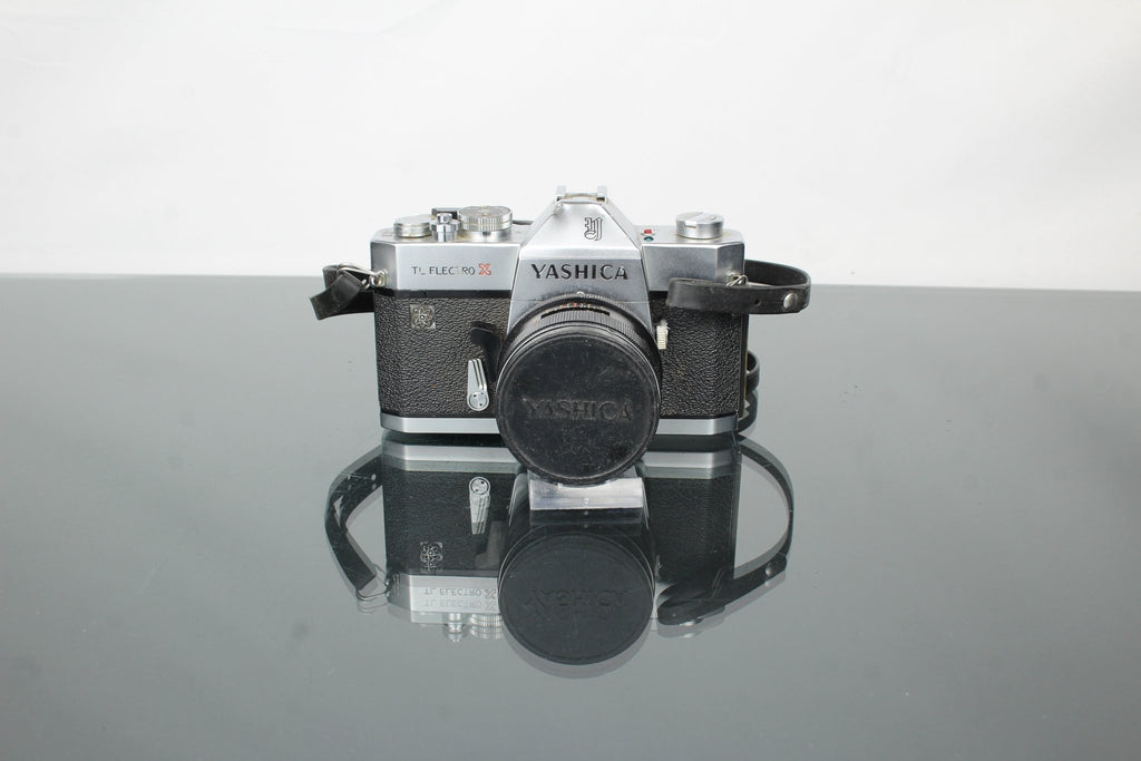 Yashica TL Electro X + Yashinon - DX 50mm f/2 lens - Dutch|Thrift