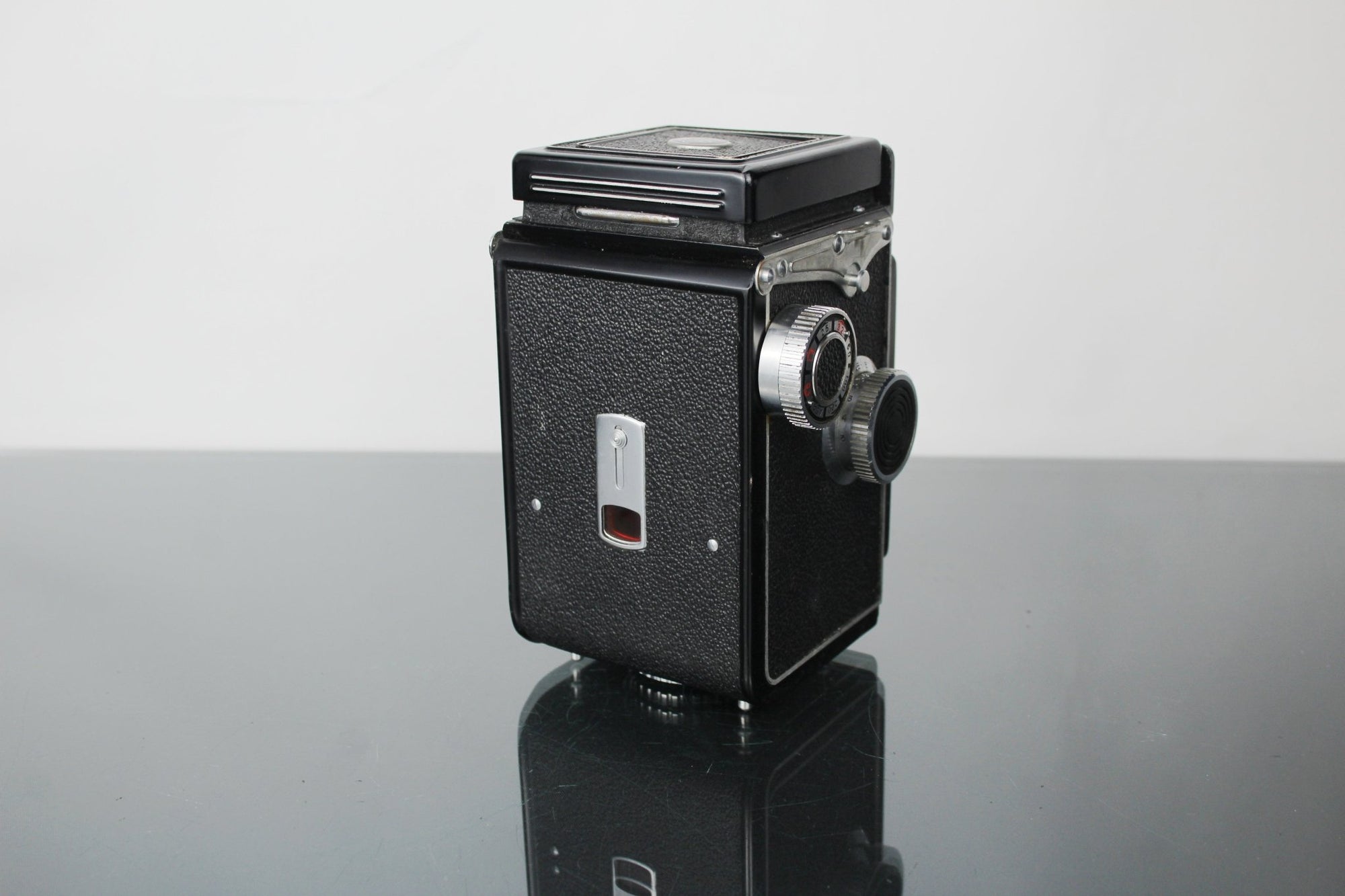 Yashicaflex - Dutch|Thrift