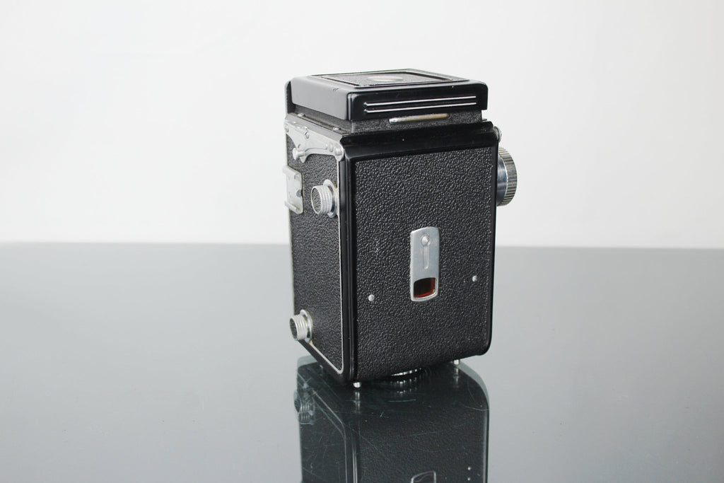 Yashicaflex - Dutch|Thrift