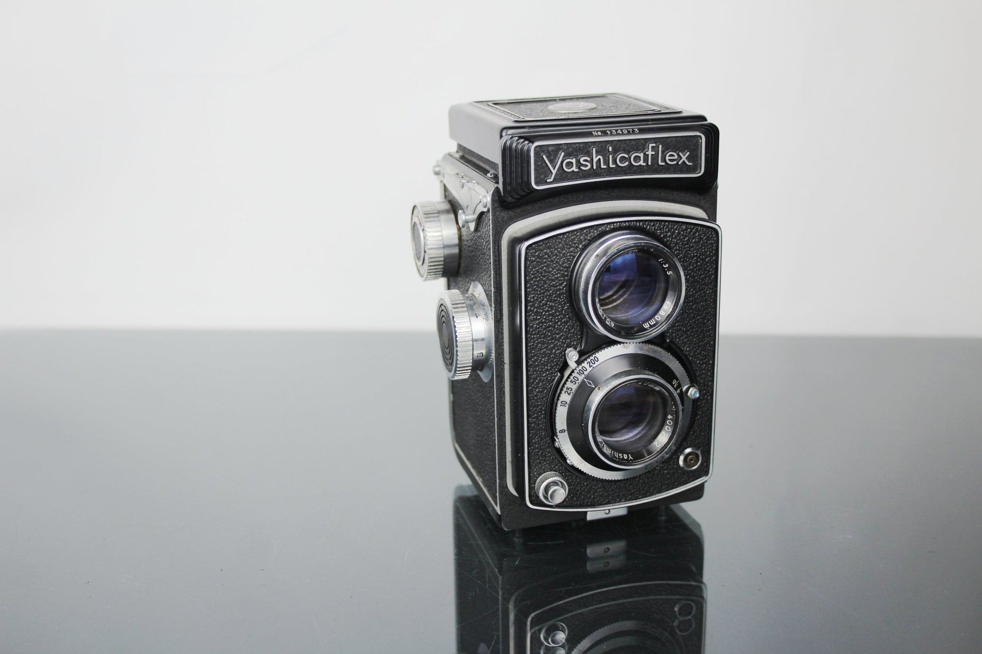 Yashicaflex - Dutch|Thrift