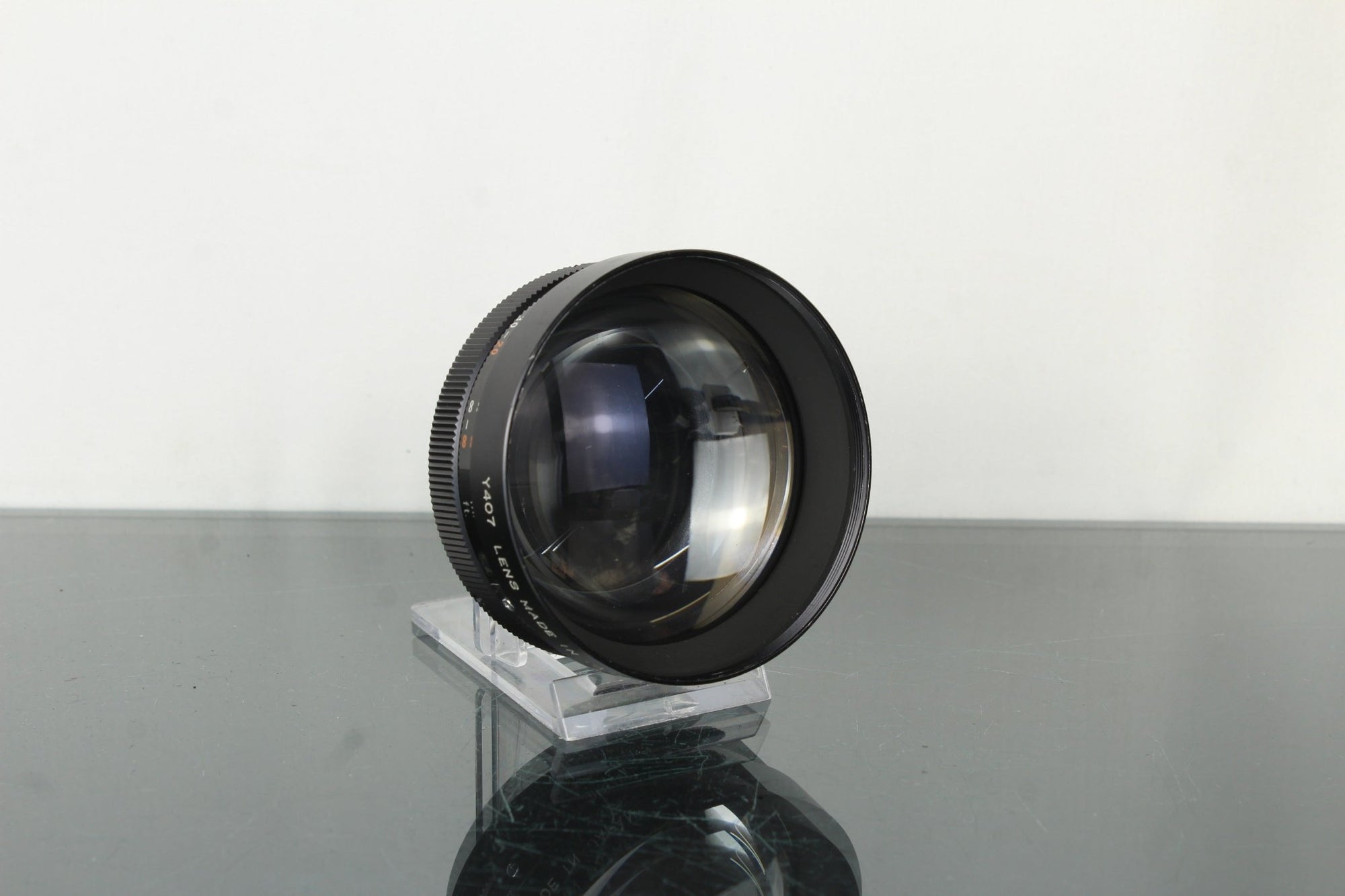 Yashinon - DS 50mm & Yashikor Auto 135mm - Dutch|Thrift