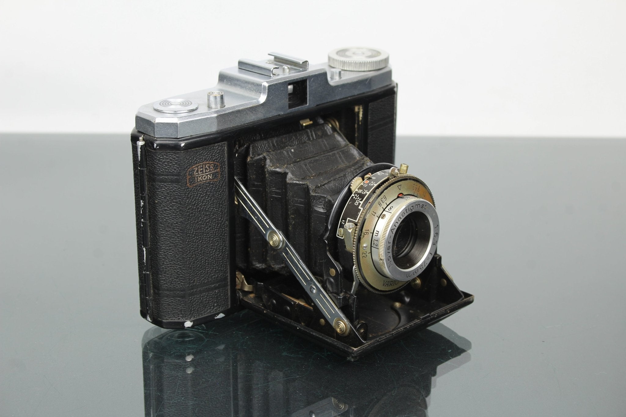 ZEISS IKON NETTAR 美品 Zeiss Ikon Nettar – Dutch|Thrift