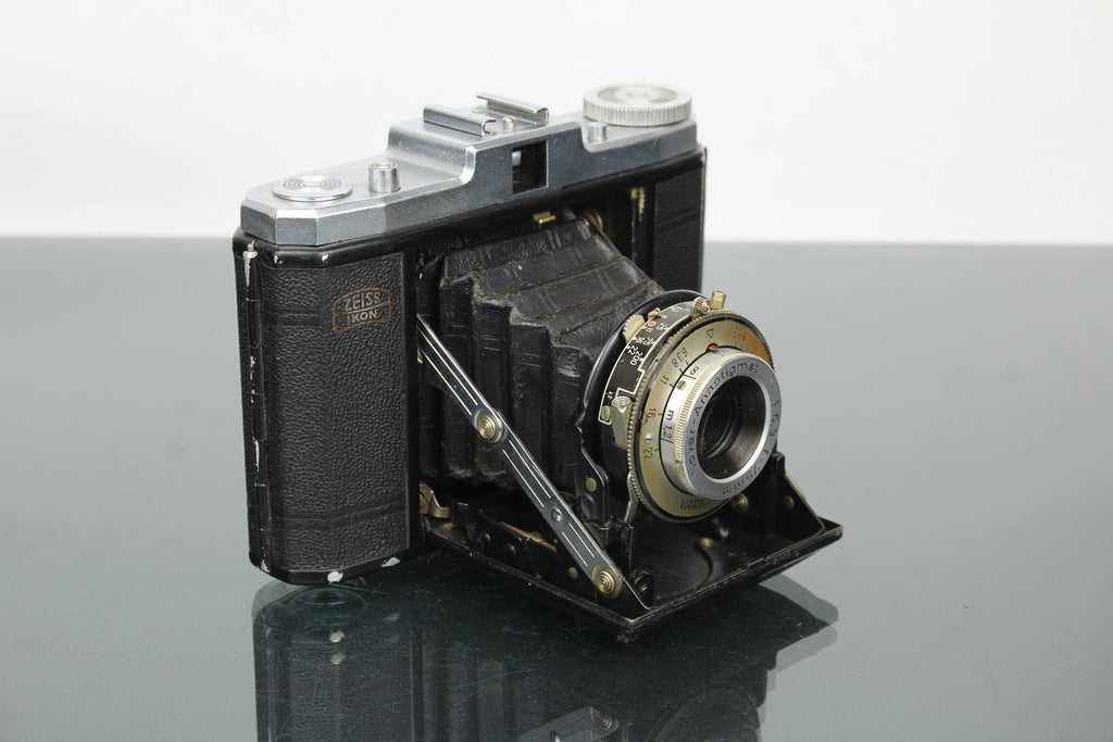 Zeiss Ikon Nettar - Dutch|Thrift