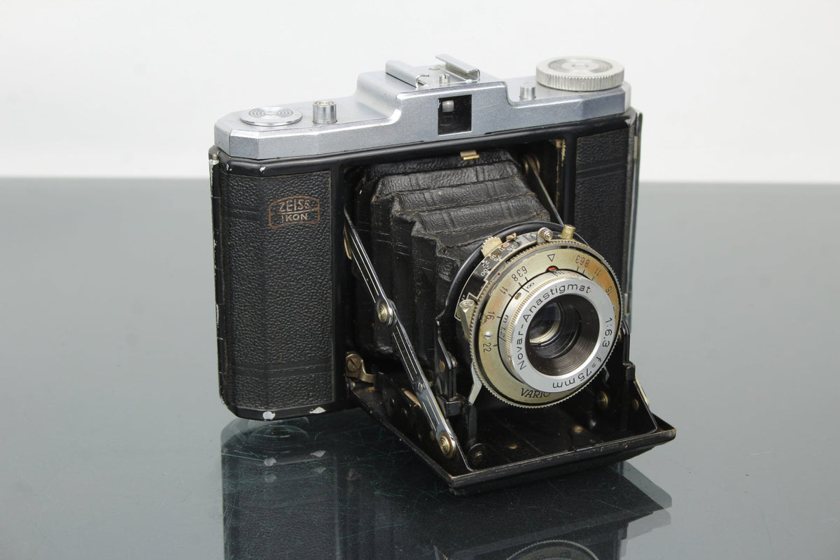Zeiss Ikon Nettar - Dutch|Thrift