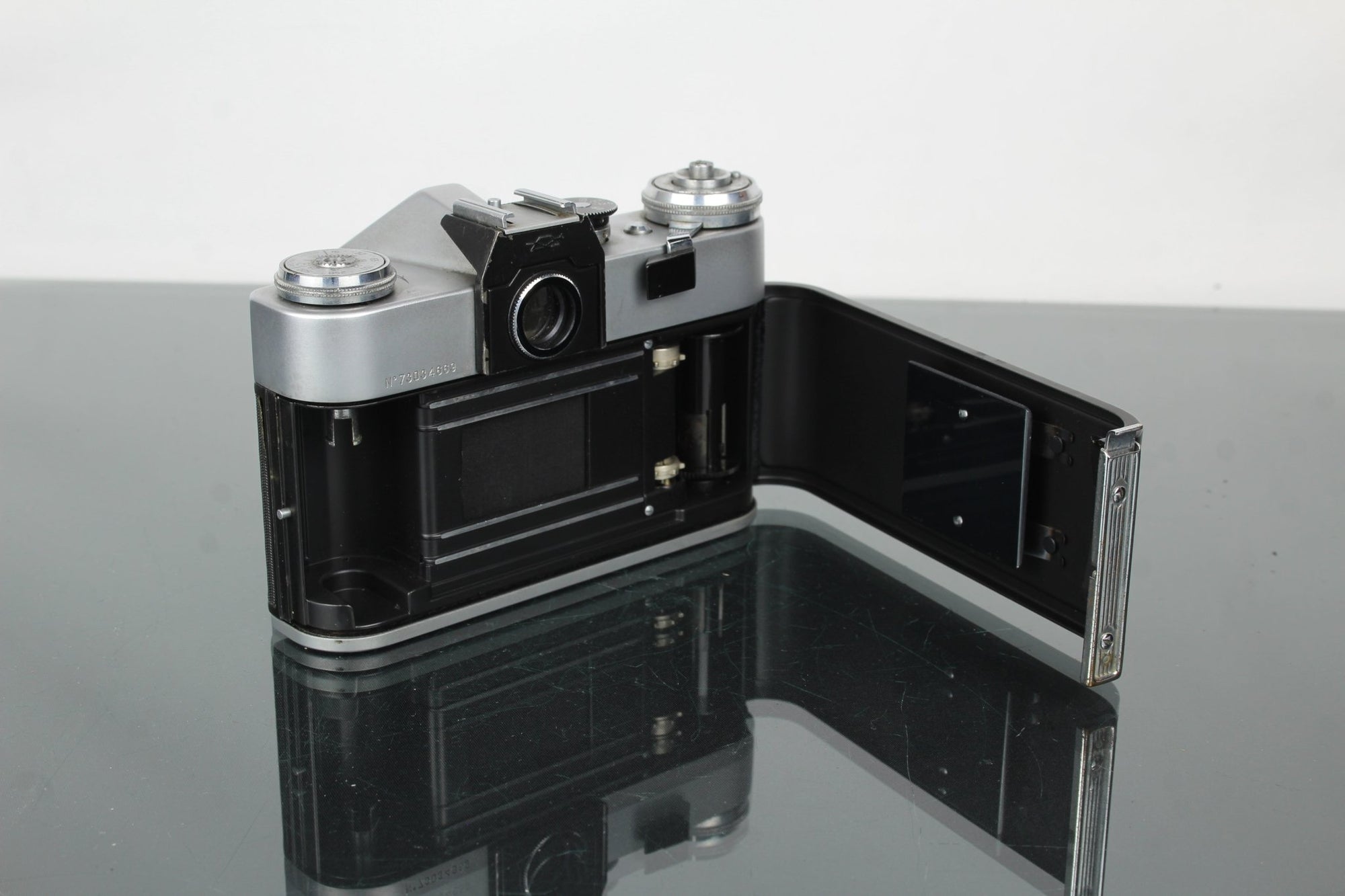 Zenit - B + Industar - 50 - 2 50mm f/3.5 M42 lens - Dutch|Thrift