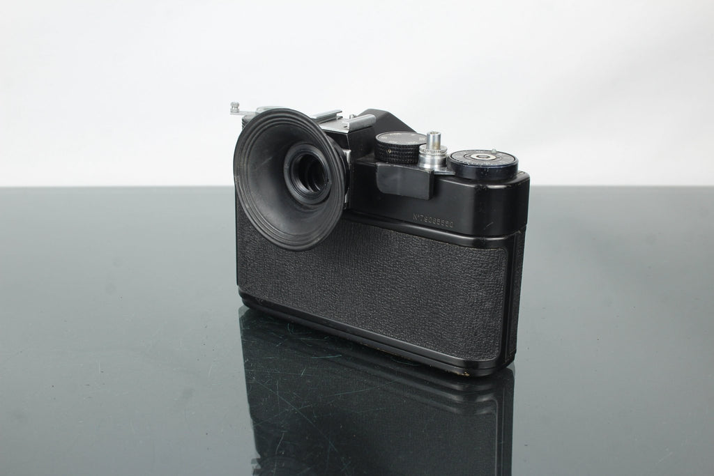 Zenit TTL + Helios - 44M 58mm f/2 M42 mount lens - Dutch|Thrift