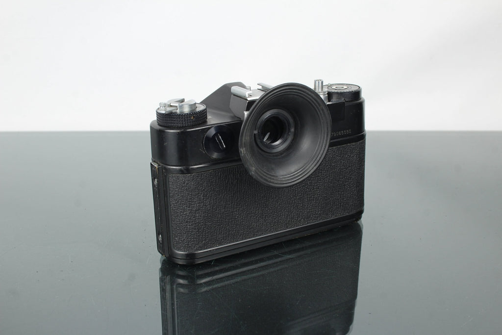 Zenit TTL + Helios - 44M 58mm f/2 M42 mount lens - Dutch|Thrift