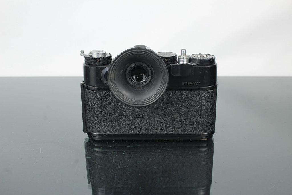 Zenit TTL + Helios - 44M 58mm f/2 M42 mount lens - Dutch|Thrift