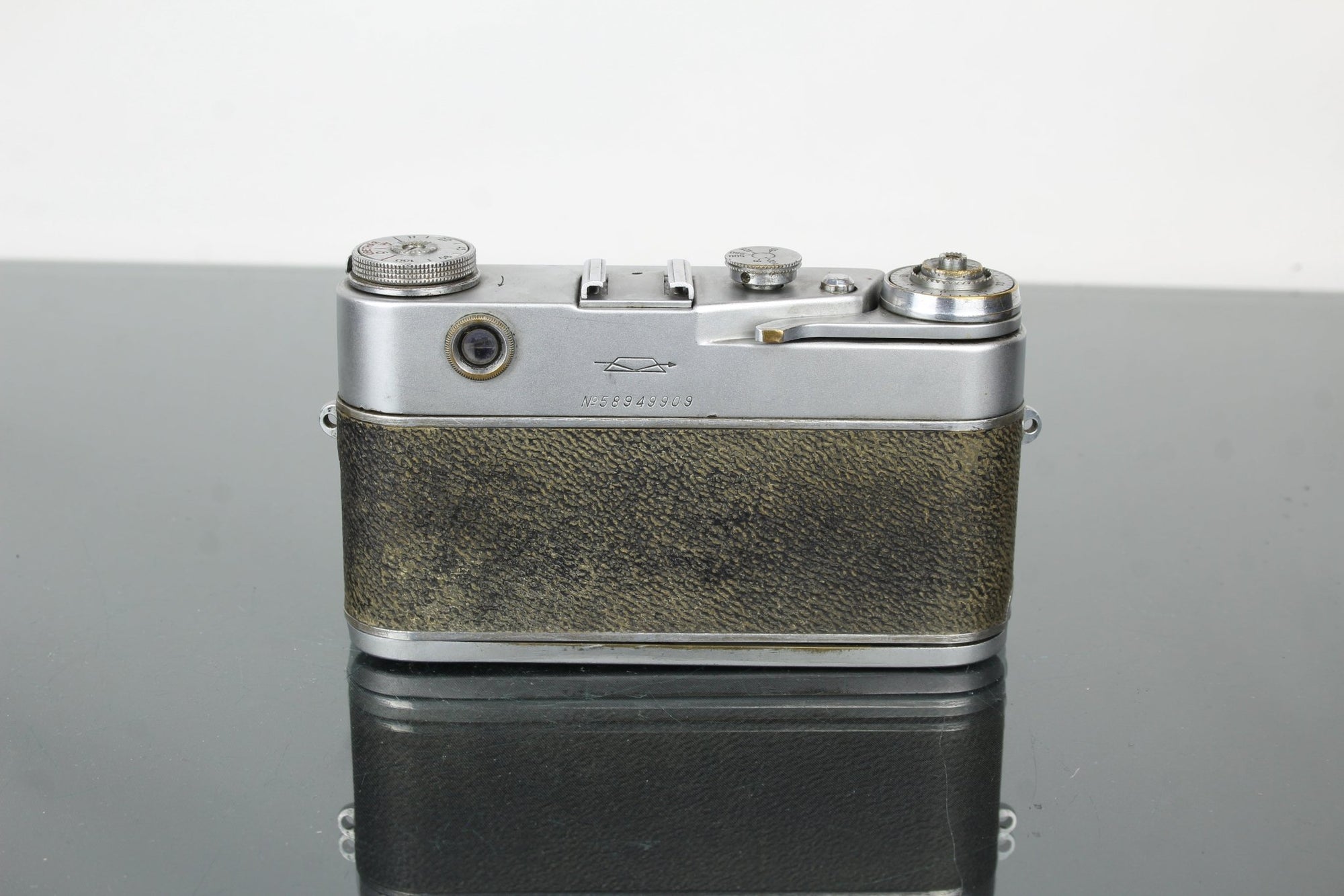 Zorki 5 + Industar - 50 50mm f/3.5 M39 lens - Dutch|Thrift