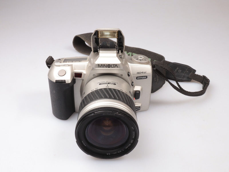 MINOLTA DYNAX 404Si | 35MM SLR Film Camera | Zoom 28-80 Lens
