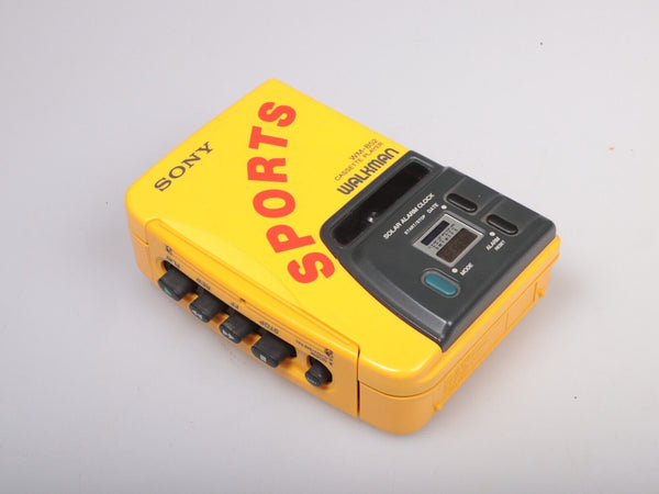 Sony Sports WM-B52 | Vintage 80s | Cassette Player Walkman | Solar Alarm Clock